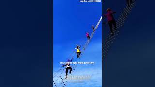 Download lagu Climbing the Sky Ladder in Zhangjiajie mp3