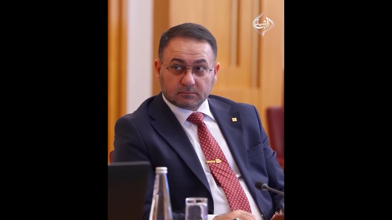 فيديو | مراقبون: غايات سياسية وراء فتح الملفات الكبرى في أول يوم من استلام رئيس الوزراء للمنصب