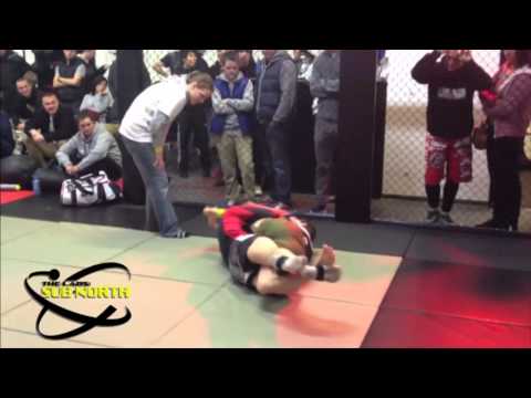 1) u65kgs Intermediate  - Andy Rhind (The Labs) vs. Neil Wicks (10th Planet)