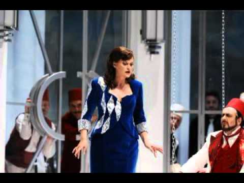 Vesselina Kasarova, "O che muso, che figura", Teatro alla Scalla 2008