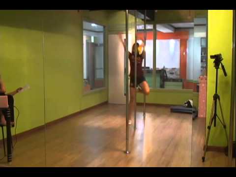 SISTAR BORA Pole Dance