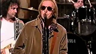 Tom Petty &amp; The Heartbreakers - Honey Bee (Live W/Dave Grohl on Drums 1994)