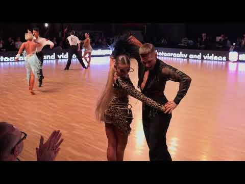 Konstantin Gorodilov - Polina Figurenko, Cha cha
