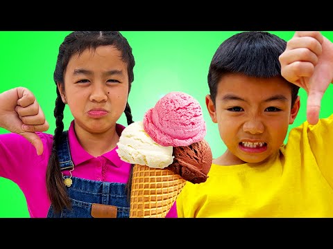 Jannie and Eric Pretend Play Eating Healthy Ice Cream Popsicles and Treats