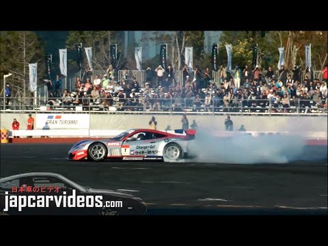 Honda HSV-010 GT Exhaust Sounds and Burnouts