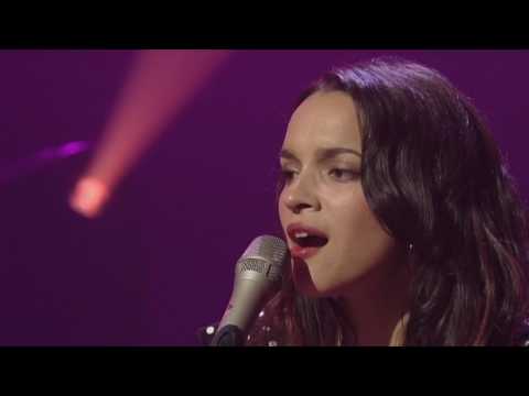 Norah Jones -  "Rosie's Lullaby" [Live from Austin, TX]