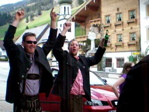 hirz hias und paz husten mit den Regenwürmern