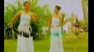 Download lagu bajing loncat... helvy maryand mp3