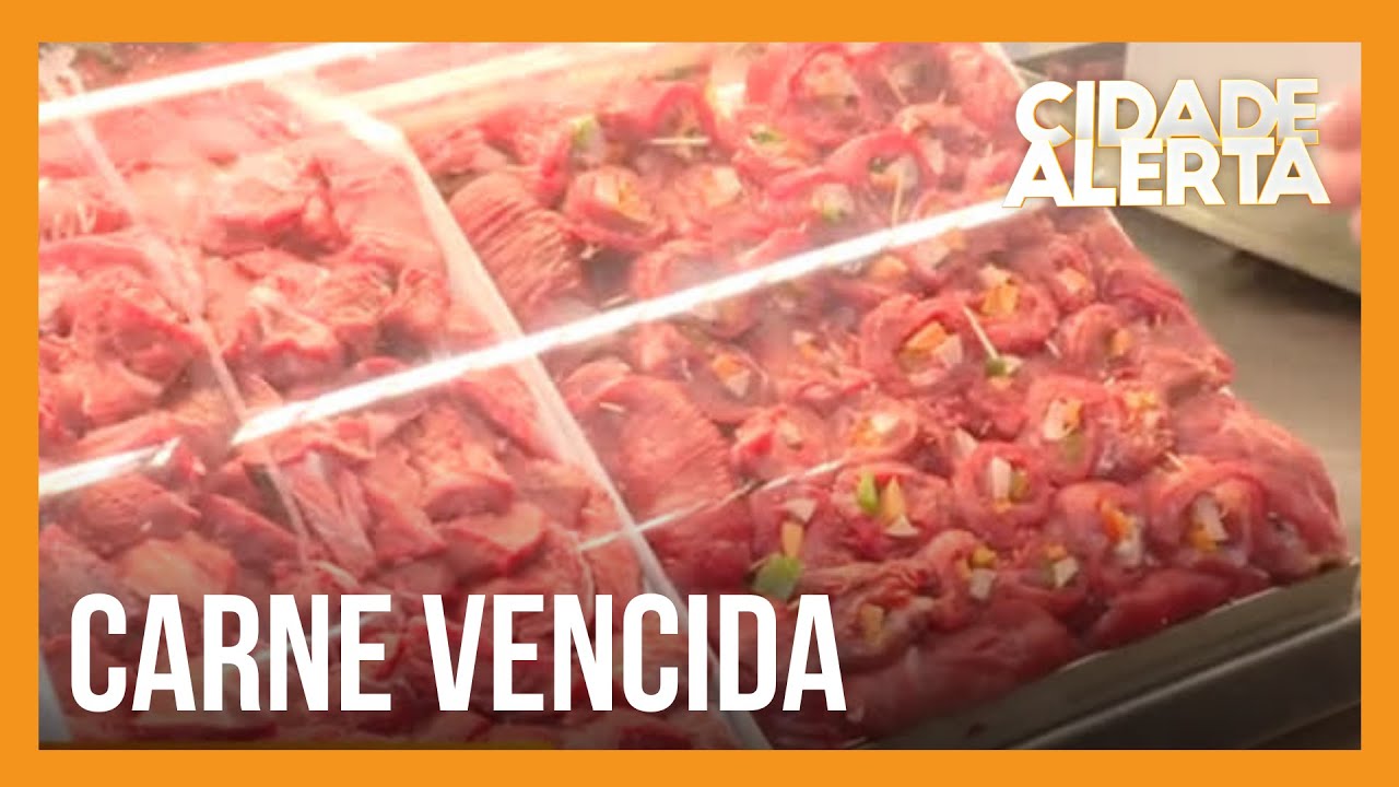Patrulha do Consumidor: Procon flagra carne vencida em açougue da Grande SP