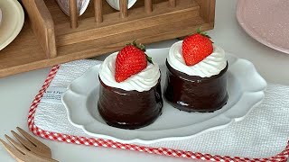 Download lagu 크림 가득 채운 미니 가나슈 케이크 만들기🍓 / 딸기 가나슈 케이크 / 티그레 파운드 케이크 mp3