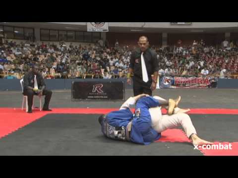 MUNDIAL ROCKSTRIKE 2012 - Jackson Sousa x Douglas Oliveira by X-COMBAT