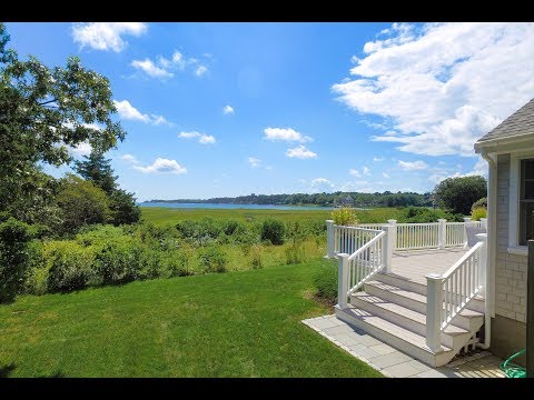 28 Bayview Rd, Osterville MA