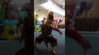 Download lagu Sonia putri jaipong subali sugriwa juara 1 btc mp3