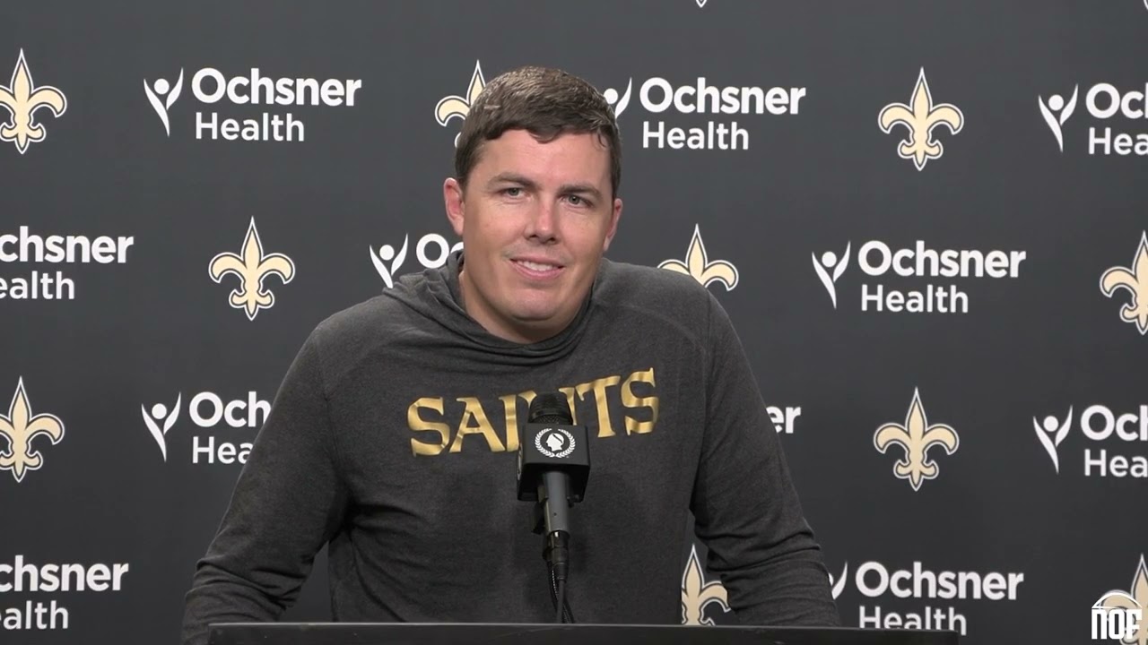 Saints HC Kellen Moore on running backs, injury report, final home game and culture building