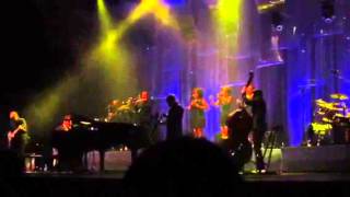 Raphael Gualazzi feat Massimo Valentini - Un mare in Luce -