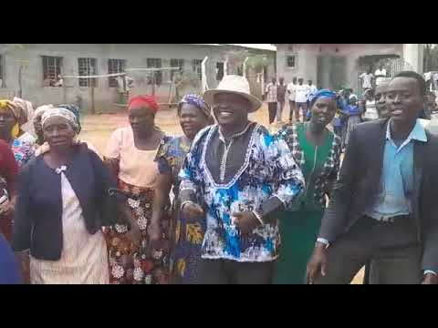 MCA NDAGARA SING FOR HIS PEOPLE AT KAMAYAGI