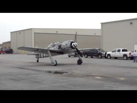Fw-190 A-9 Taxi (Video 2)