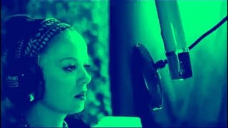 Garbage &amp;  Screaming Females   Because The Night