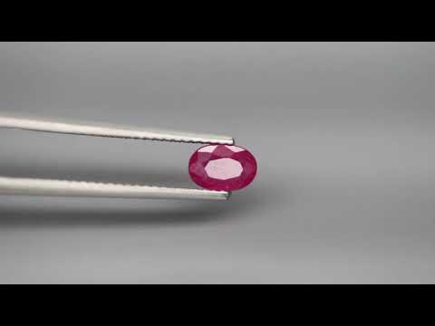 Natuurlijk Robijn Ovaal Kleur Rood 0,60 ct.