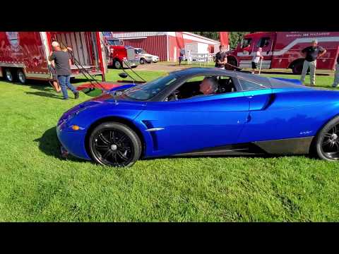 UNLOADING A Pagani Huayra And Pagani Huayra Roadster !!!