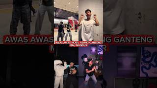 Download lagu Watch out, watch out, the handsome guy's car is backing up, be careful ⚠️ mp3 Download lagu Watch out, watch out, the handsome guy's car is backing up, be careful ⚠️ mp3