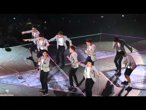 160109 EXO'luXion In Singapore - Love Me Right