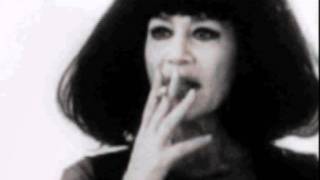 Xiu Xiu &quot;He Needs Me&quot; (Hannelore Elsner)