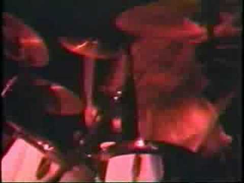 Laden Vain - Derek Matlock Drum Solo with Robert Owen (guitar) and John Parker (bass) performing Moby Dick by Led Zepplin