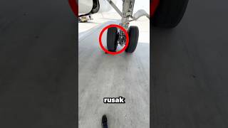 Download lagu 😱 Mesin Pesawat Ternyata Gini Bentuknya!? #shortvideo mp3