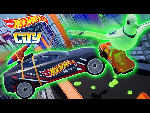 Capa de A Cidade Hot Wheels está em apuros! Os Desafios Mais Loucos!