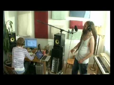 Promoe & Timbuktu - Ge oss Sverige tillbaka (musikvideo)