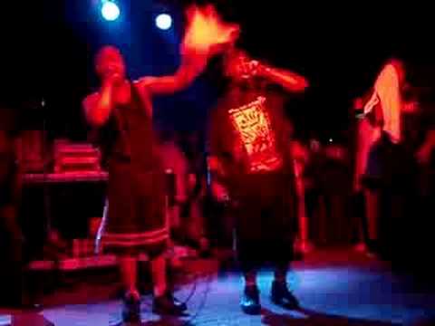 D12 & Royce Da 5'9" "Plead For Your Life (Live)"