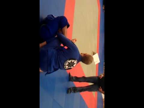 bjj english open 2011, masters purple belt under 82kg Yousuf nabi vs " bad boy "