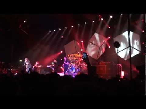 Dream Theater  -  Vieden Gasometer 18.2.2012