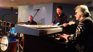 Al Kooper -You Can't Always Get What You Want/Season of the Witch - live at Regatta Bar 4/4/14