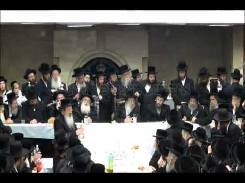 Nadvorna Rebbes Commemorating Yahrtzeit Of The Dvar Chaim - Teves 5773