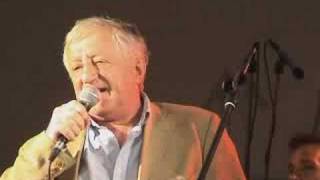 Pavel Bobek & Malinaband - Nedělní ráno Pavel Bobek & Malinaband - Nedělní ráno