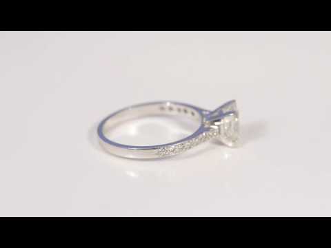 1.25 ct Princess cut Diamond Engagement Ring