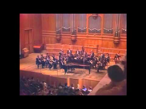 Mikhail Pletnev - Mozart Concerto KV 488 3rd