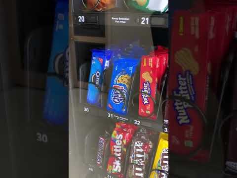 This Vending Machine HACK Always Works! #Shorts