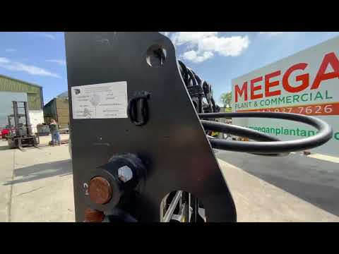 JCB PRECISION PLACER FORK CARRIAGE.....4280. - Image 2