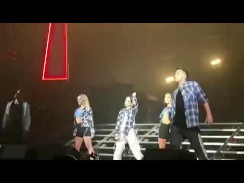 Becky G - Loco Por Mi - Viva Latino Live - Chicago [23/08/18]