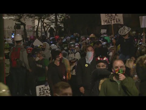 60 people have been arrested near or at federal courthouse in Portland