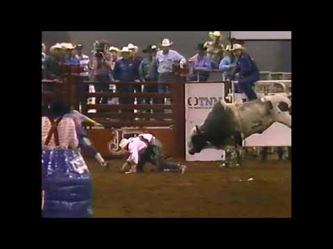 Gunslinger bucks Mark Cain - 94 PBR Guthrie