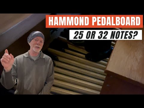 Hammond Organ Pedals -  25 or 32 Notes | Which Is Right For You?