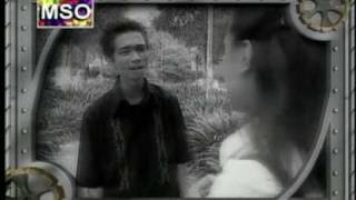 Download lagu Cinta bersulam dusta-Diamond mp3