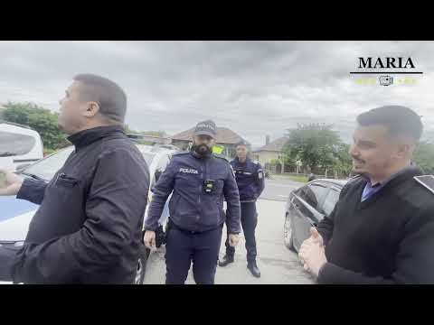 Scandal at the Ștefan cel Mare City Hall in Bacau – officials running away and policemen standing...