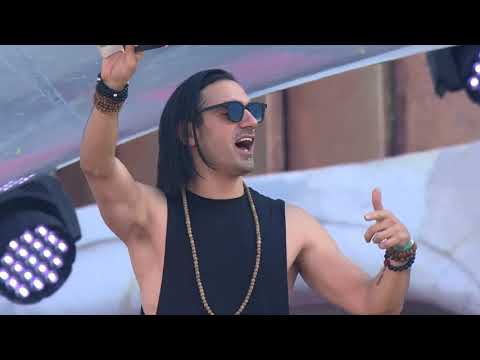 Coone & Ummet Ozcan ft. MC Villain - Trash Moment [Coone at Tomorrowland 2018 W1]