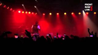 Yelawolf - Let&#39;s Roll ft. Travis Barker (live at The Glasshouse)