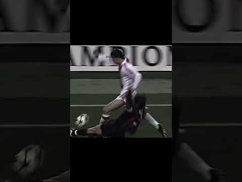 Paolo Maldini defending 🤯🥶 #footballshorts #foryou #defender #defending #football